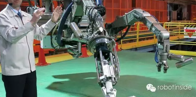 東芝開發(fā)出巨型機器人 協(xié)助清除福島核反應(yīng)堆